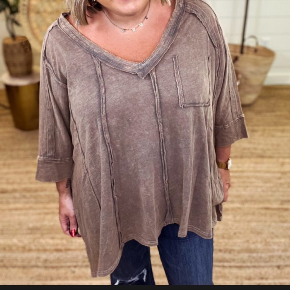 OLI & HALI top (size M/L) - NWT
